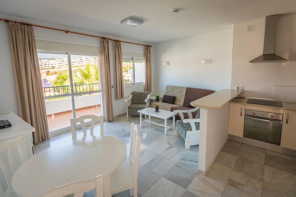 Rosas De Capistrano Apartment Nerja